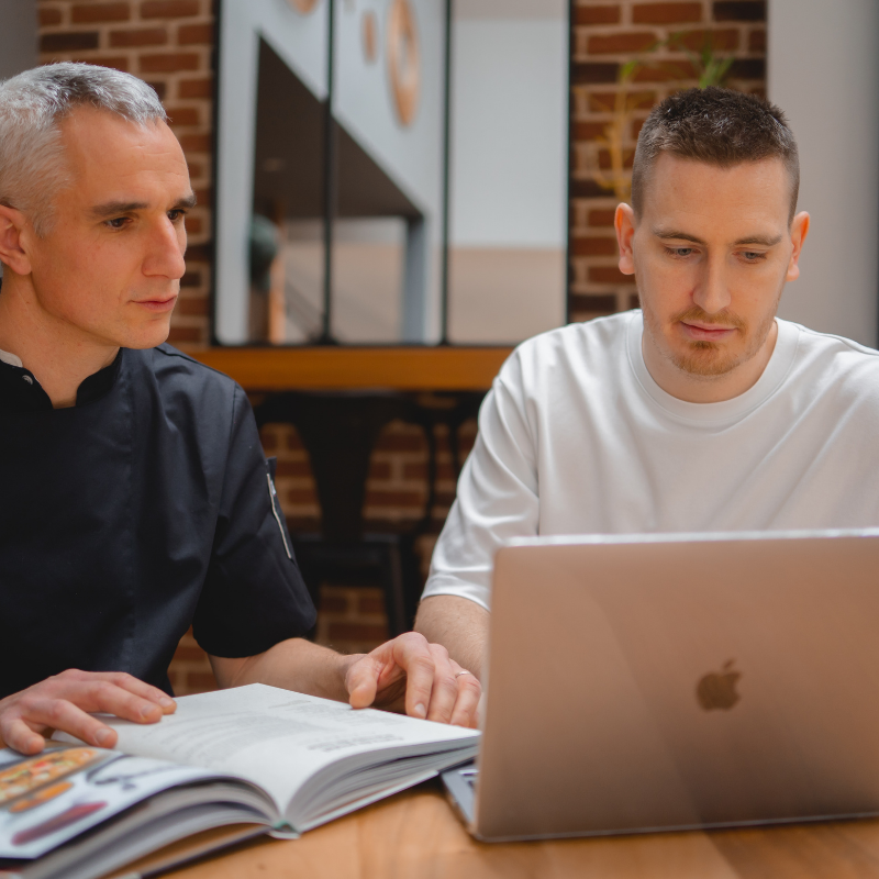 Créer son activité de cuisinier à domicile sans diplôme